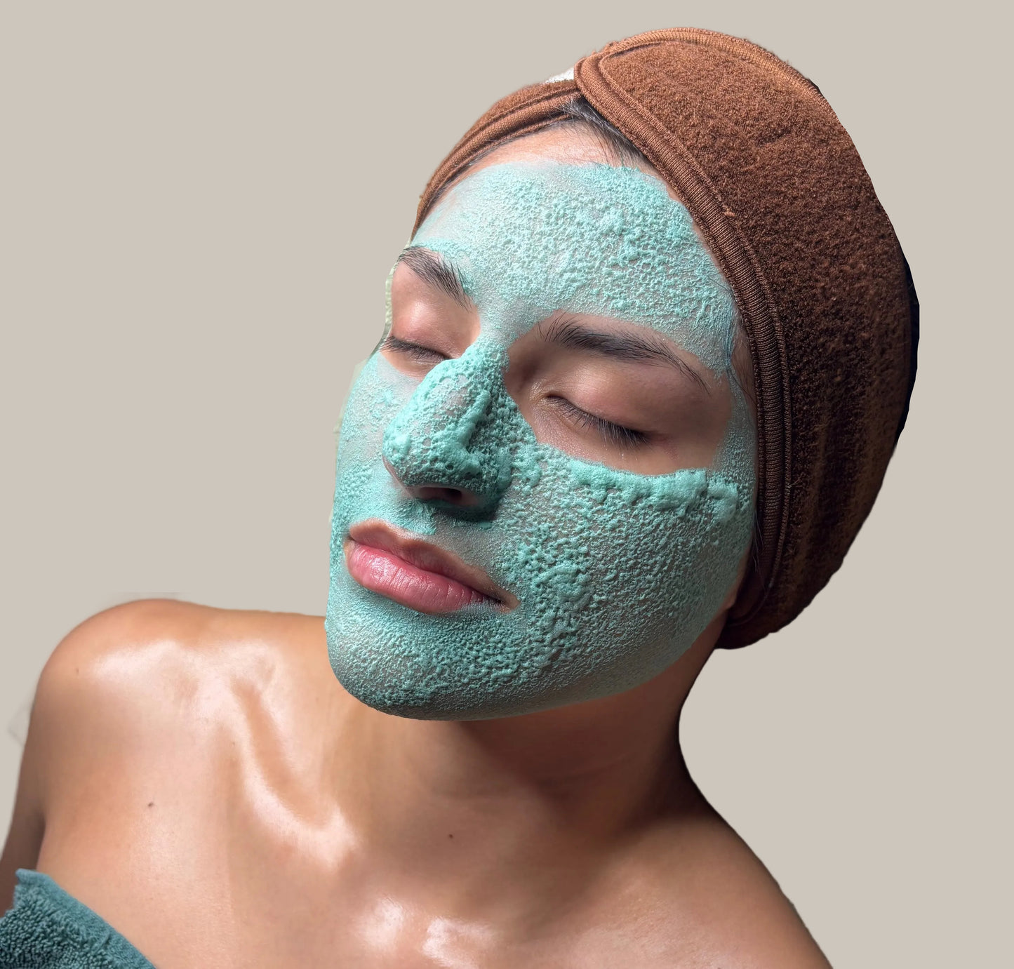 KrX OxyGlow Blue Tansy Bubble Cleanser image 1